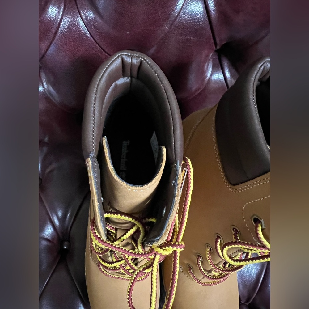 Timberland Women's Tillston Heeled Boots - Picture 13 of 13